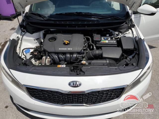 3KPFK4A74JE247151 2018 KIA FORTE photo no. 11