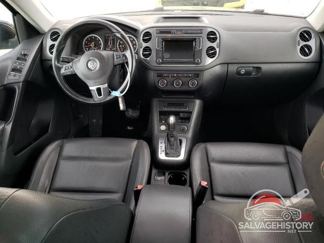 WVGRV7AX3HW500154 2017 VOLKSWAGEN TIGUAN photo no. 8