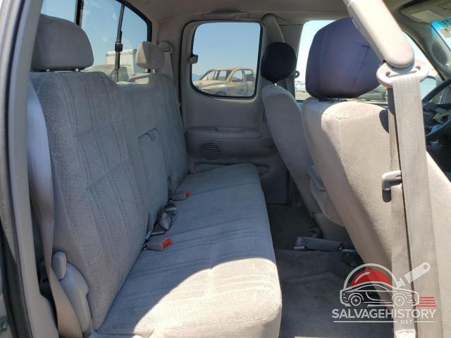 5TBBT441X2S328402 2002 TOYOTA TUNDRA photo no. 10