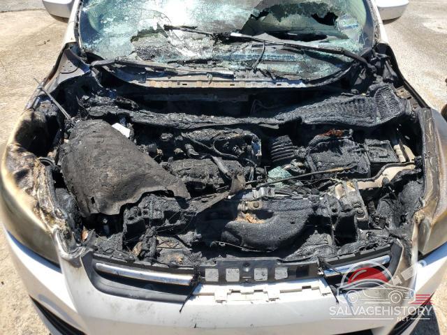 1FMCU0GX4EUA13057 2014 FORD ESCAPE photo no. 12