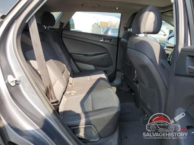 KM8J3CA24JU724020 2018 HYUNDAI TUCSON photo no. 11