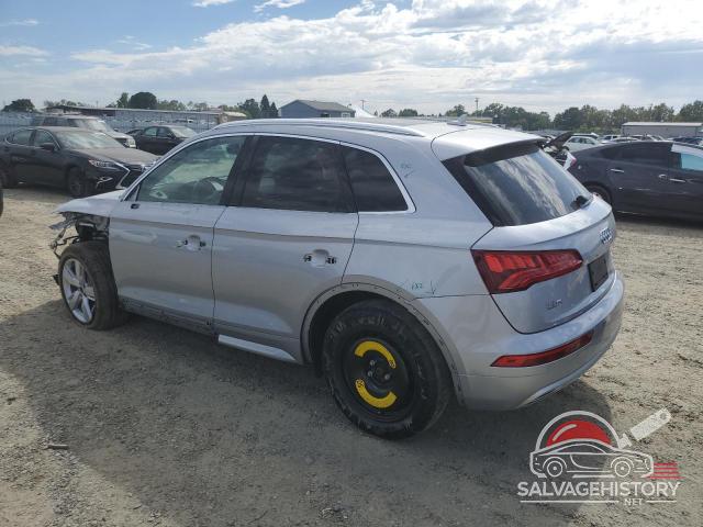WA1BNAFY2J2234945 2018 AUDI Q5 photo no. 2