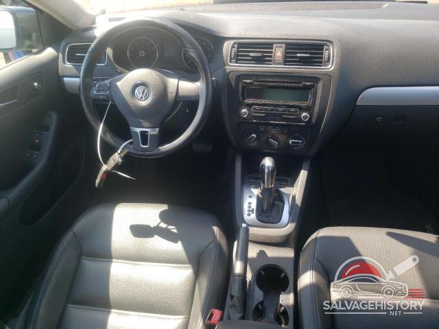 3VWDP7AJ9DM395910 2013 VOLKSWAGEN JETTA photo no. 8