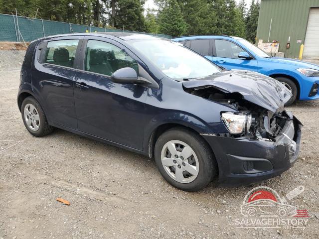 1G1JA6SG3F4153674 2015 CHEVROLET SONIC photo no. 4