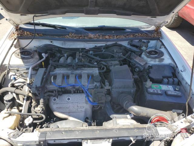 1YVGF22C525290025 2002 MAZDA 626 photo no. 11