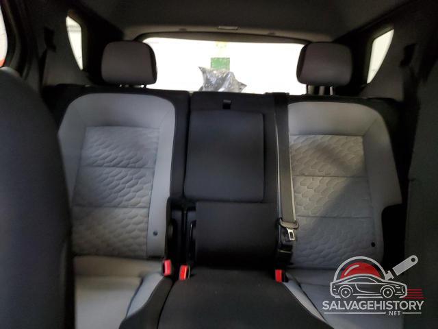 2GNAXSEV5J6175974 2018 CHEVROLET EQUINOX photo no. 10