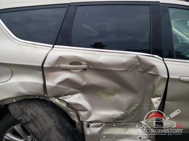 1FMCU9J90HUA26990 2017 FORD ESCAPE photo no. 11