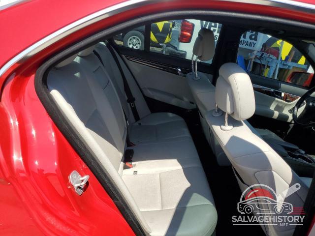WDDGF5EB2BR146702 2011 MERCEDES-BENZ C-CLASS photo no. 10