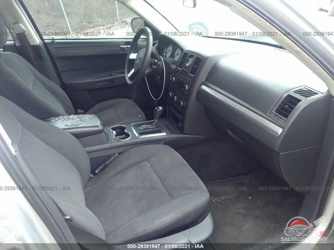 2C3KA43R08H194273 2008 CHRYSLER 300 photo no. 5