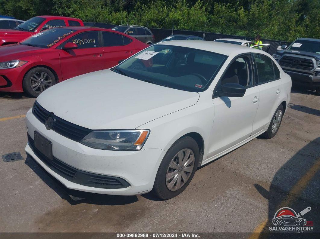 3VW1K7AJ4EM322480 2014 VOLKSWAGEN JETTA photo no. 2