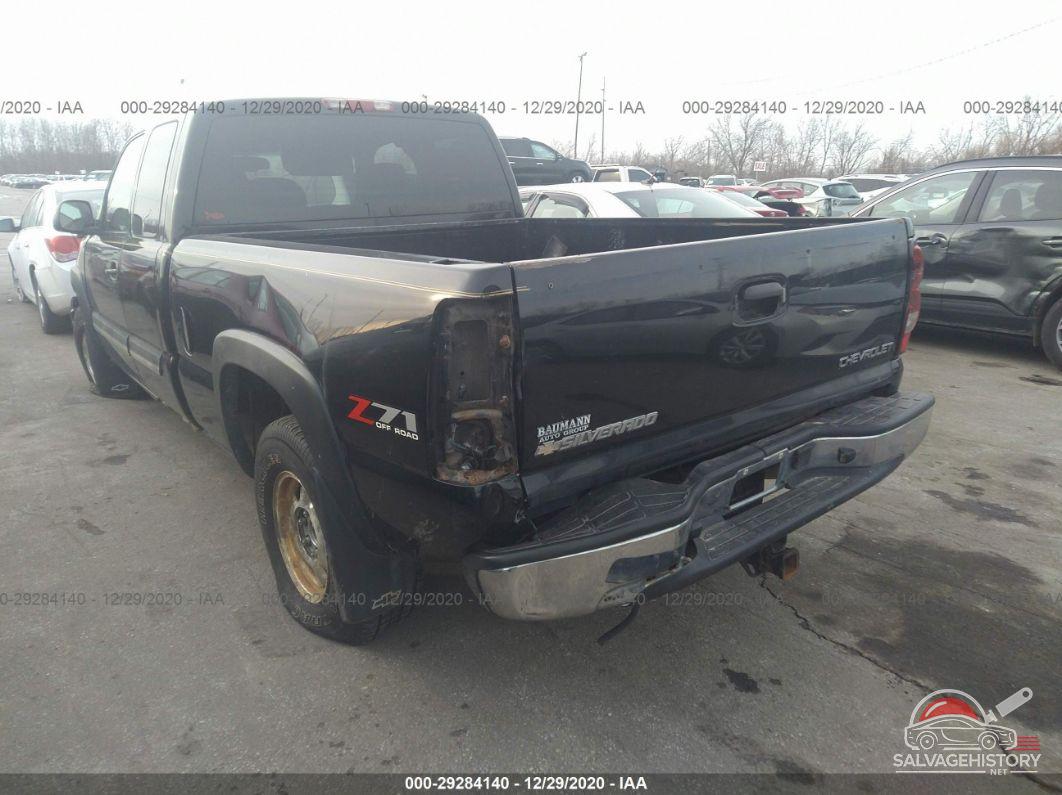 1GCEK19T65E198175 2005 CHEVROLET SILVERADO 1500 photo no. 3