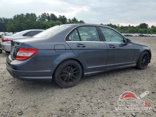 WDDGF8BB2AR093472 2010 MERCEDES-BENZ C-CLASS photo no. 3