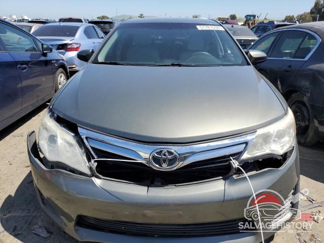 4T4BF1FK9DR334808 2013 TOYOTA CAMRY photo no. 5