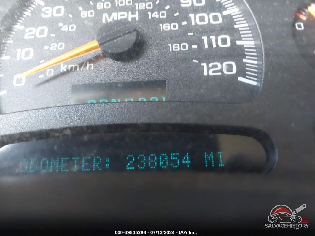 1GNEC16Z65R193578 2005 CHEVROLET SUBURBAN 1500 photo no. 7