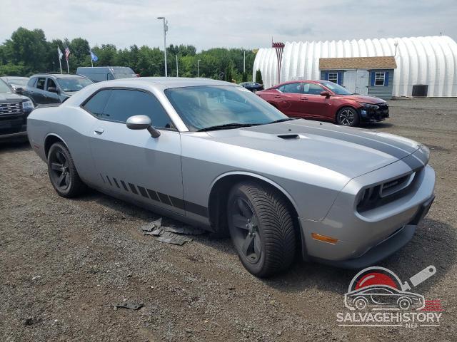 2C3CDYAG7DH708683 2013 DODGE CHALLENGER photo no. 4