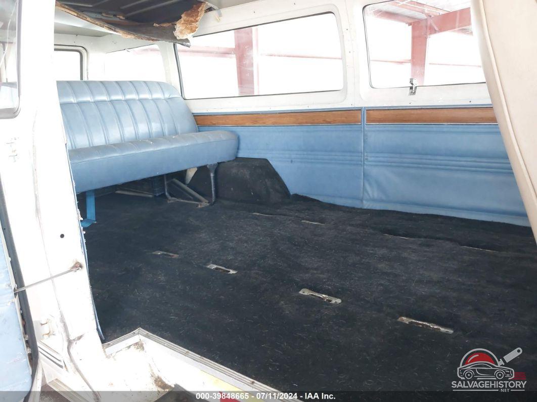 2B5WB3119FK318132 1985 DODGE RAM WAGON photo no. 8