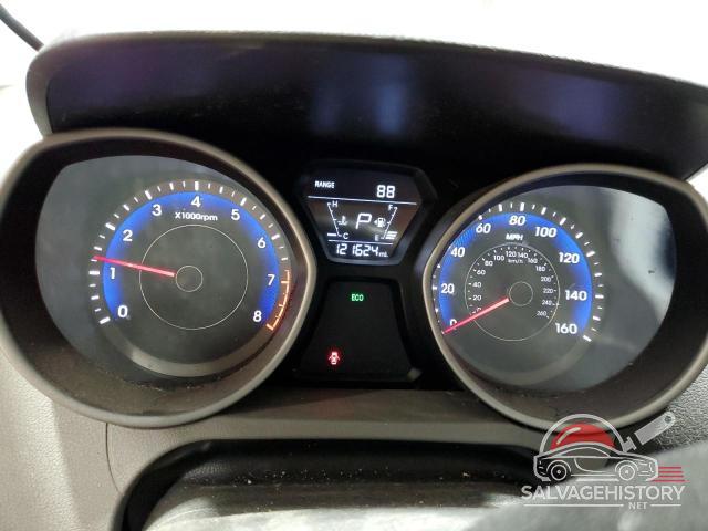 KMHDH4AE5EU043059 2014 HYUNDAI ELANTRA photo no. 9