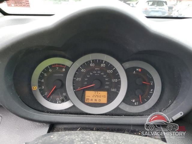 2T3RF4DVXAW043812 2010 TOYOTA RAV4 photo no. 9