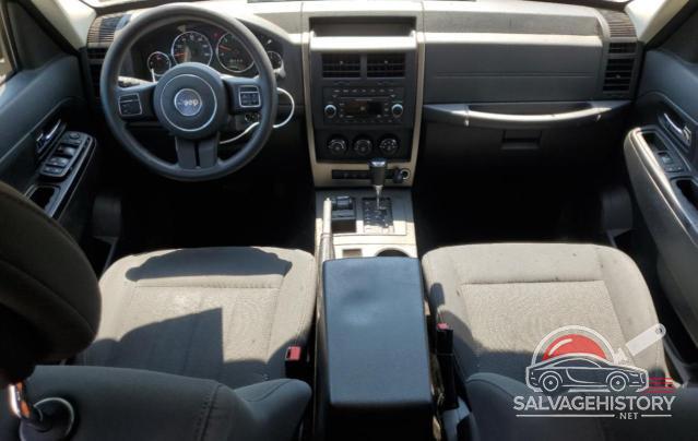 1C4PJMAK0CW103097 2012 JEEP LIBERTY photo no. 8