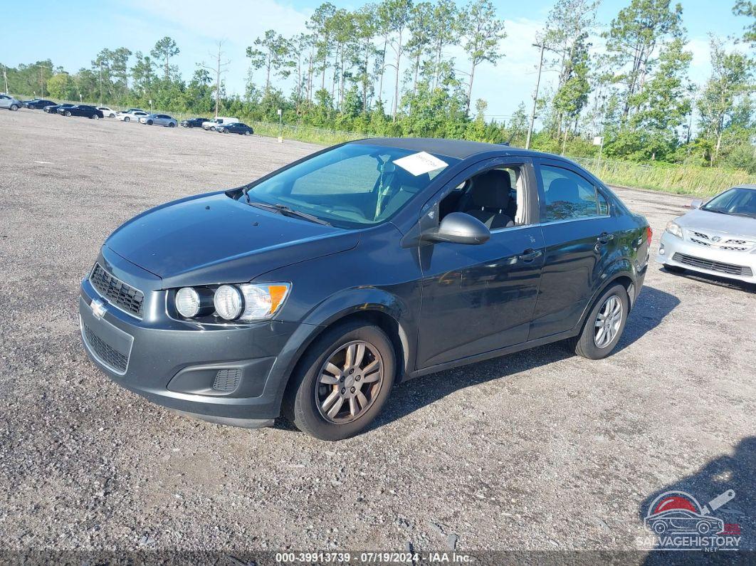 1G1JC5SH3E4165173 2014 CHEVROLET SONIC photo no. 2