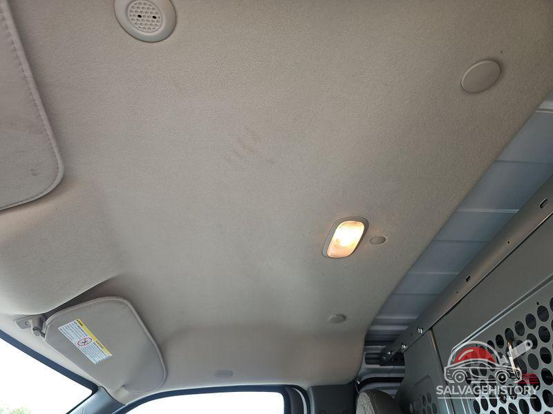 1GCWGAFGXL1276104 2020 CHEVROLET EXPRESS G2500 photo no. 4