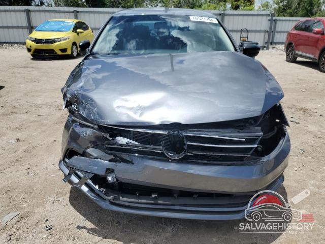 3VWD07AJ2FM208692 2015 VOLKSWAGEN JETTA photo no. 5