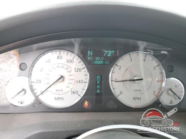 2C3LA63T39H601774 2009 CHRYSLER 300 photo no. 8