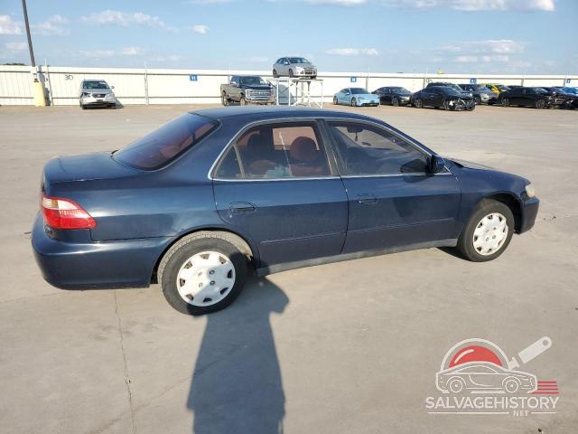 1HGCG5645YA045930 2000 HONDA ACCORD photo no. 3