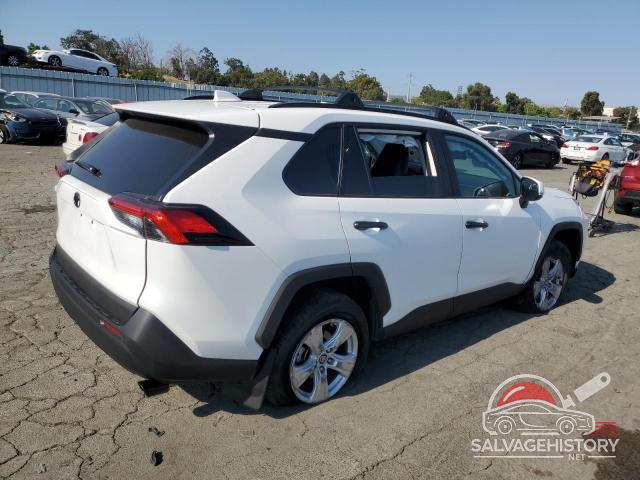 2T3W1RFV2LW080626 2020 TOYOTA RAV4 photo no. 3