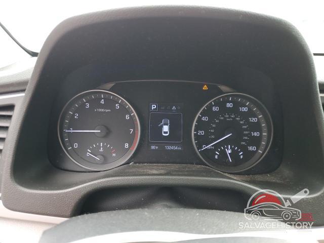 5NPD84LF9JH246082 2018 HYUNDAI ELANTRA photo no. 9