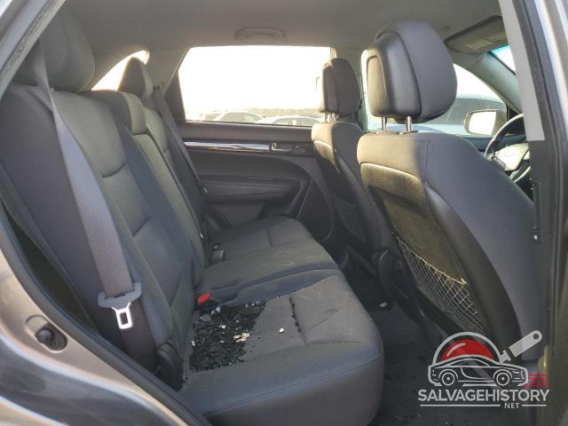 5XYKT3A15DG387007 2013 KIA SORENTO photo no. 10