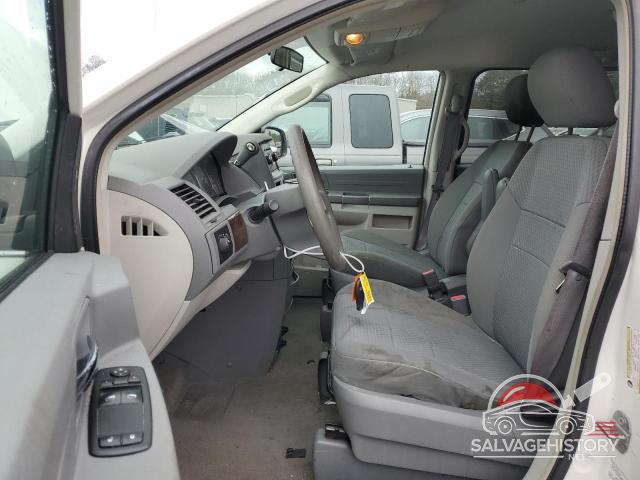 2A4RR4DE2AR150414 2010 CHRYSLER MINIVAN photo no. 7
