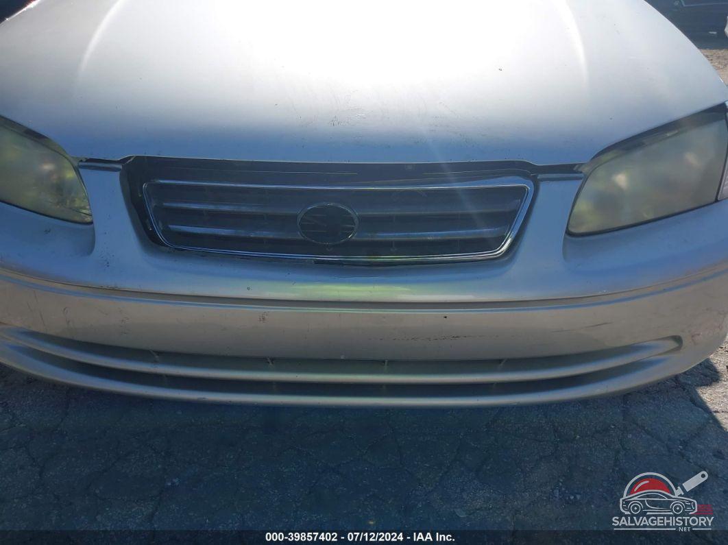 4T1BG22K81U045627 2001 TOYOTA CAMRY photo no. 6