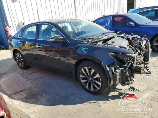 1N4AL3AP5HC143275 2017 NISSAN ALTIMA photo no. 4