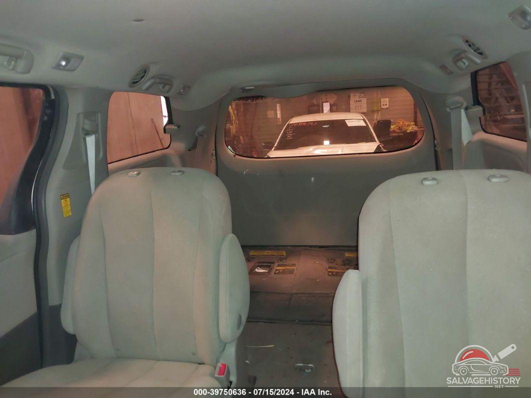 5TDZK3DC0ES514233 2014 TOYOTA SIENNA photo no. 8