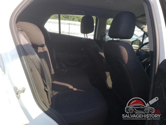 KL7CJKSBXJB523274 2018 CHEVROLET TRAX photo no. 11