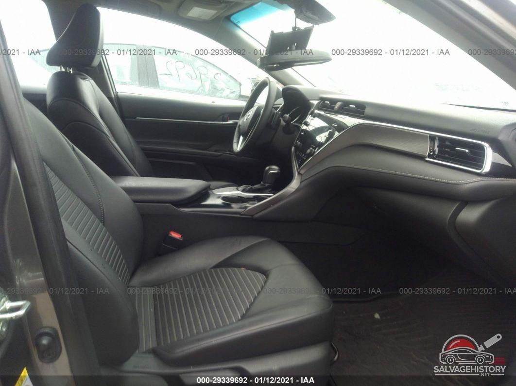 4T1B11HK0JU024077 2018 TOYOTA CAMRY photo no. 5