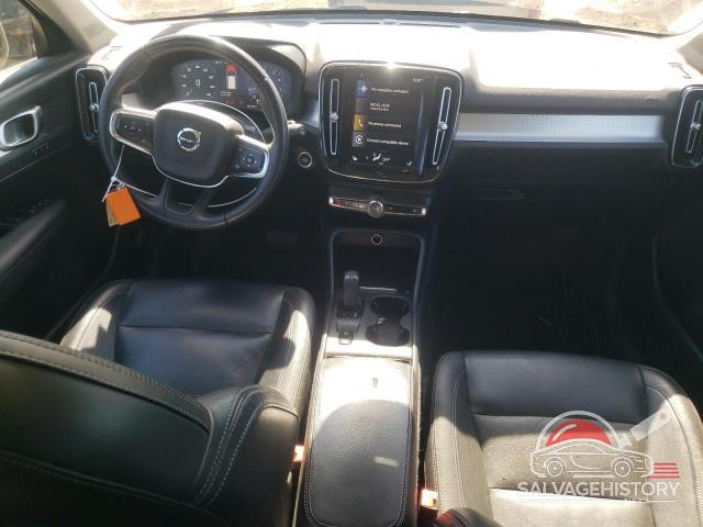 YV4162UK8M2573441 2021 VOLVO XC40 photo no. 8