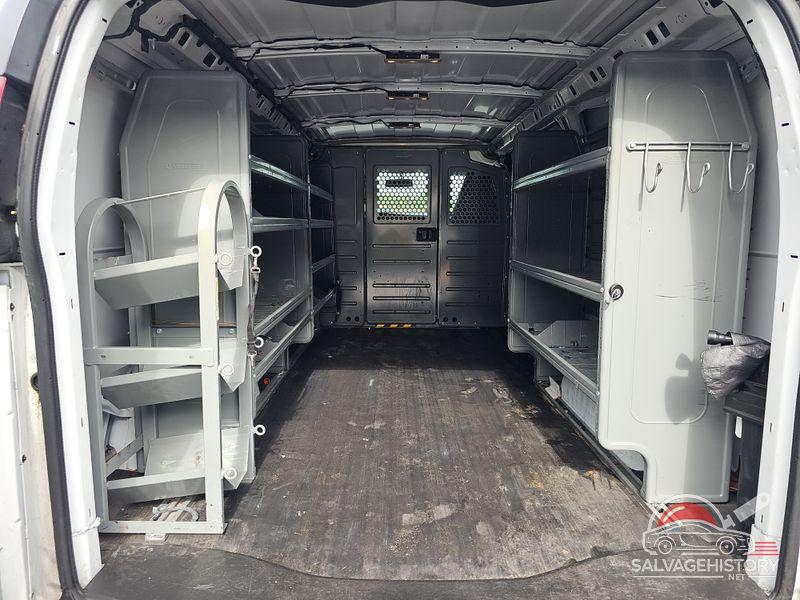 1GCWGAFGXL1276104 2020 CHEVROLET EXPRESS G2500 photo no. 6