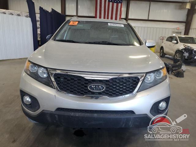 5XYKT4A15BG139651 2011 KIA SORENTO photo no. 5