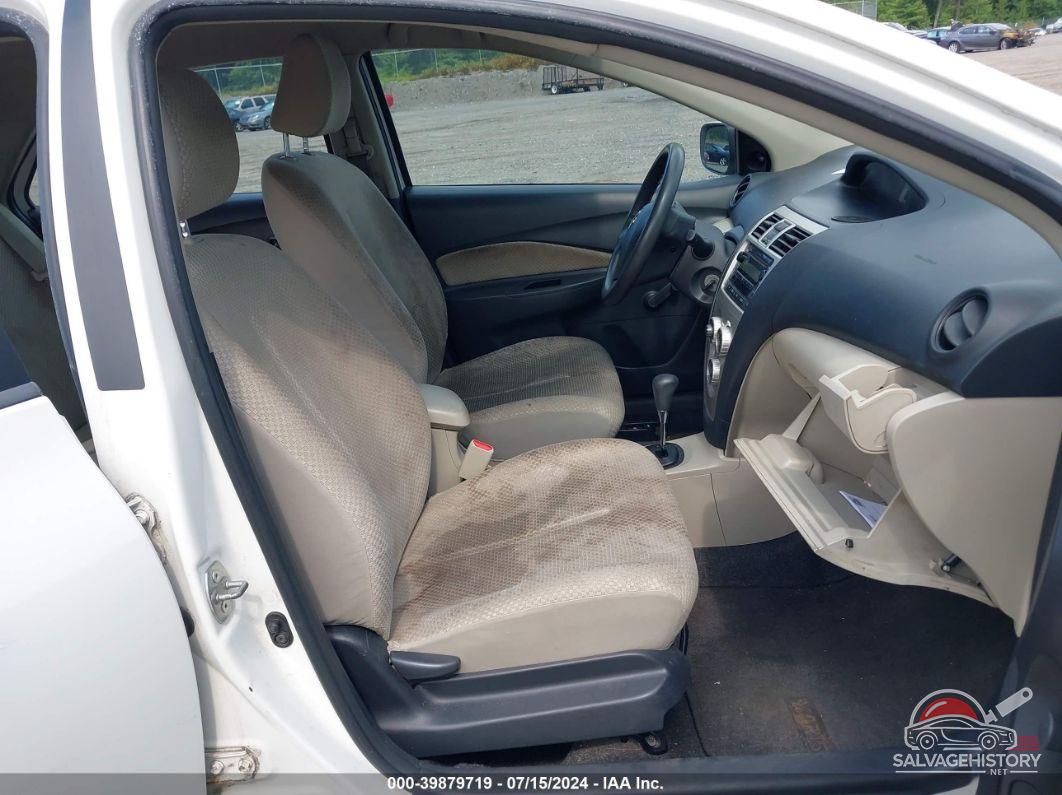 JTDBT923474001974 2007 TOYOTA YARIS photo no. 5