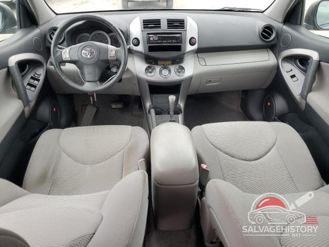 JTMBD31V185133633 2008 TOYOTA RAV4 photo no. 8