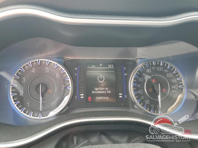 1C3CCCAB3FN680059 2015 CHRYSLER 200 photo no. 9