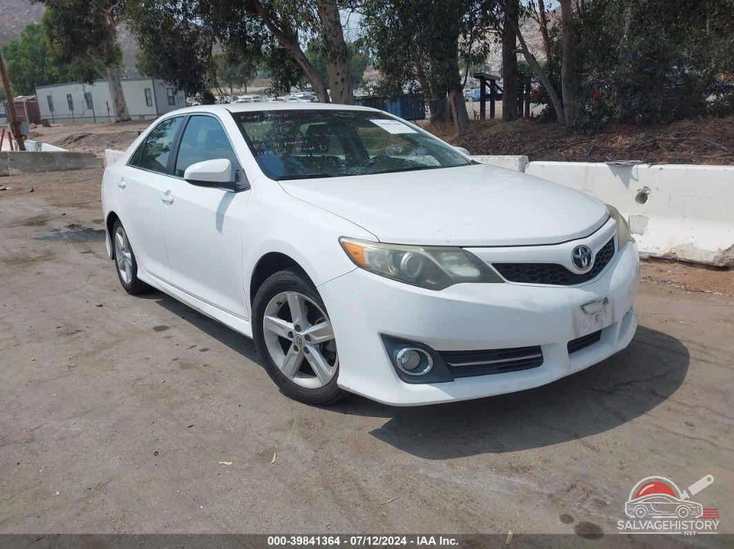 4T1BF1FK7EU829424 2014 TOYOTA CAMRY photo no. 17