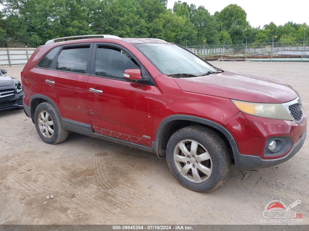 5XYKTDA10BG055138 2011 KIA SORENTO photo no. 8