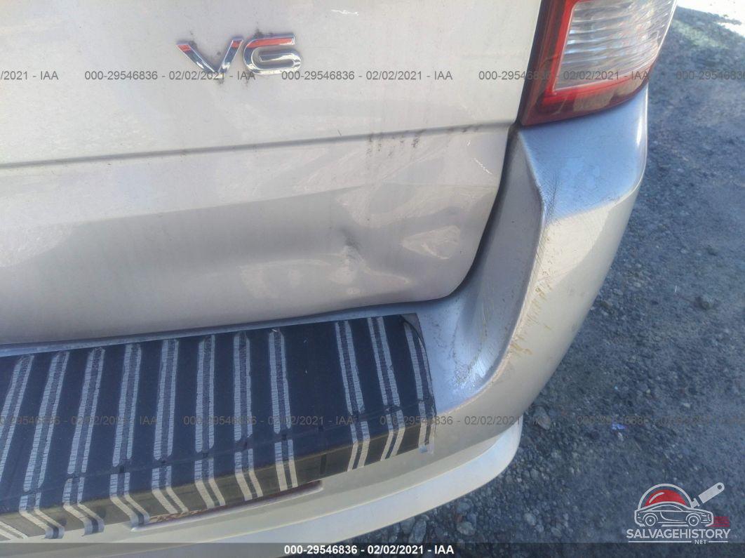 5GZCZ53466S848183 2006 SATURN VUE photo no. 6