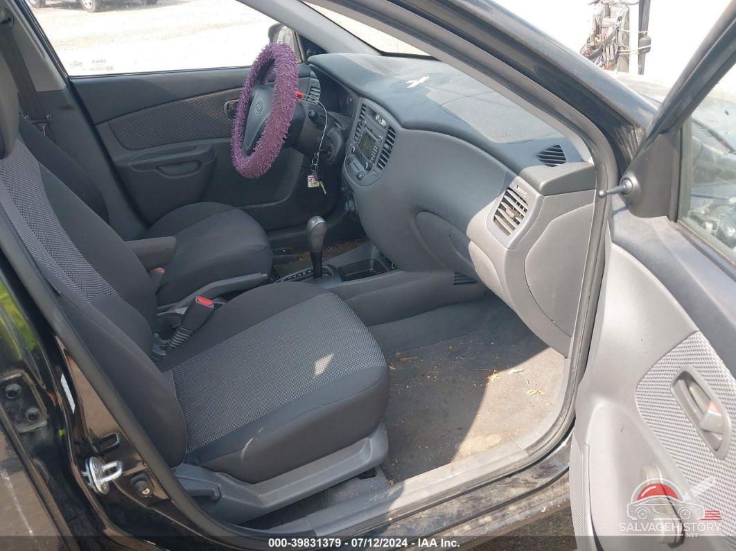 KNADE223296550376 2009 KIA RIO photo no. 5