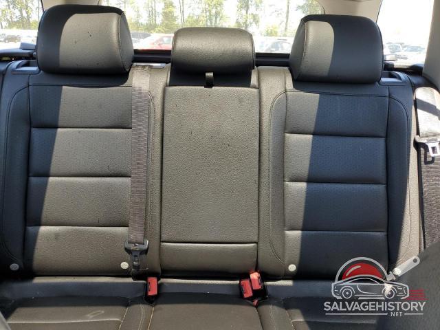 3VWPL7AJ9DM693737 2013 VOLKSWAGEN JETTA photo no. 10