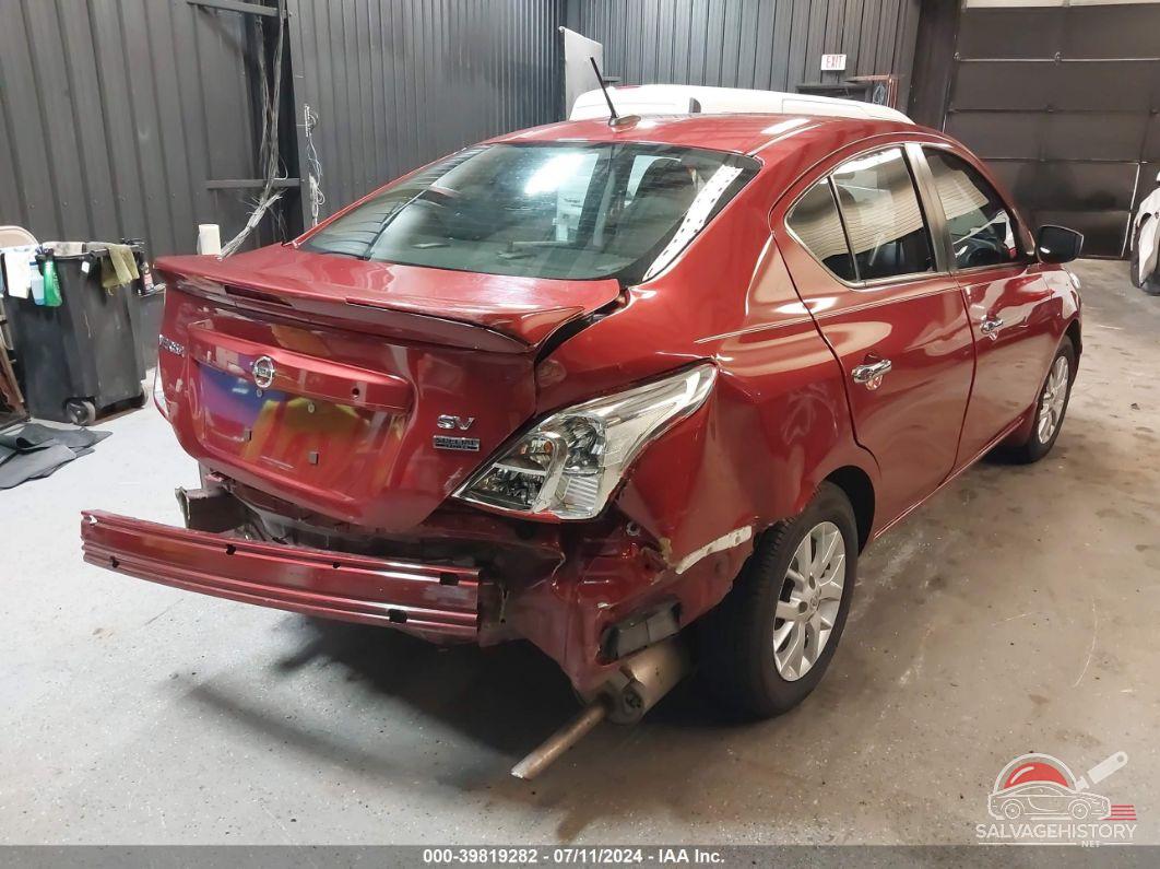 3N1CN7AP4JL805767 2018 NISSAN VERSA photo no. 4