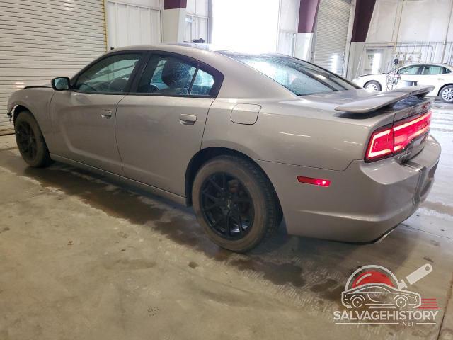 2C3CDXBG1EH259172 2014 DODGE CHARGER photo no. 2